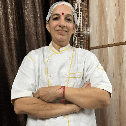 Varsha Thakur