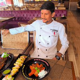 Akshay R. Rangaro 